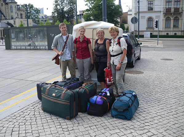 1Reisegruppe am Chemnitzer Bahnhof Stephan Peggy Simone Christine 04.Juli 